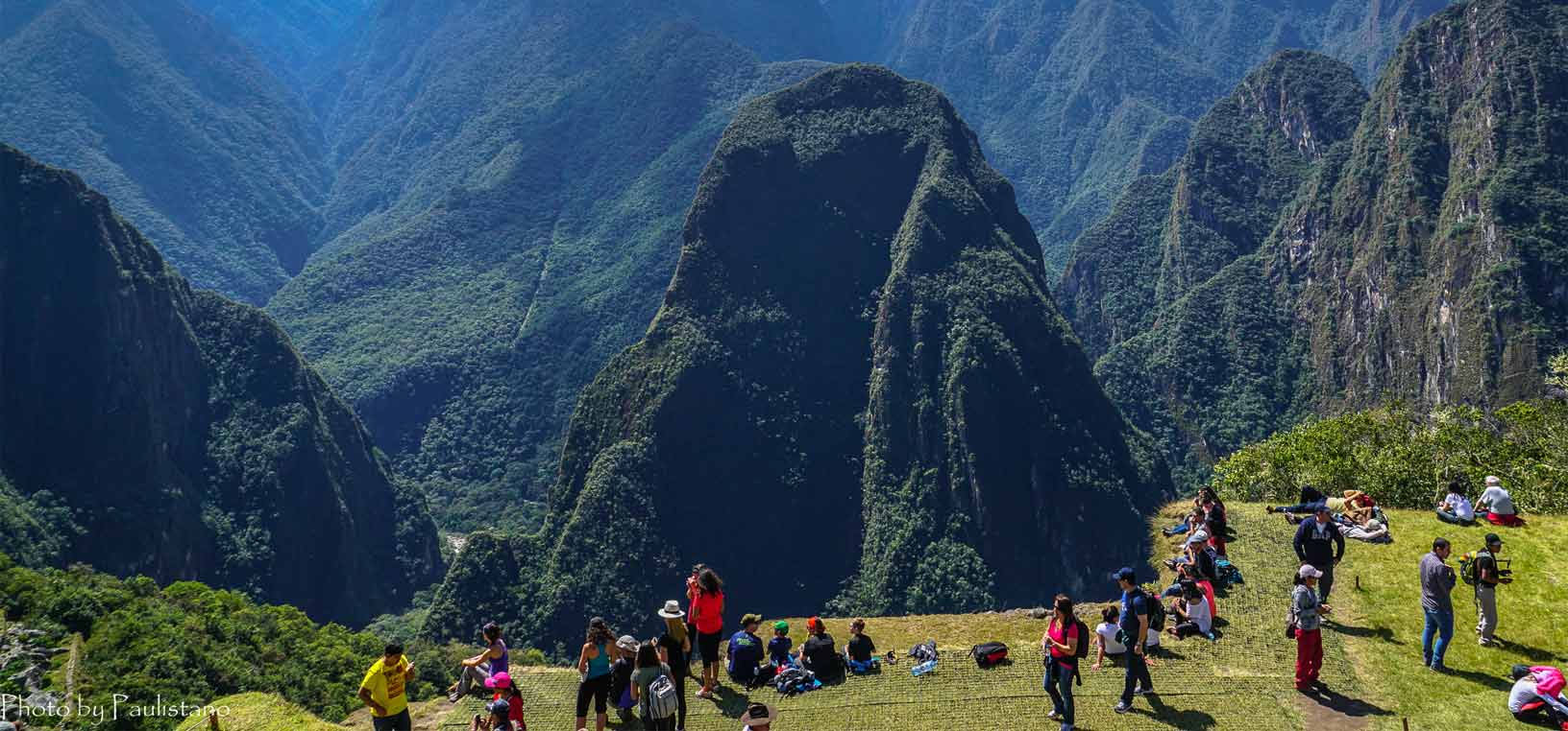 Crowds in Machu Picchu