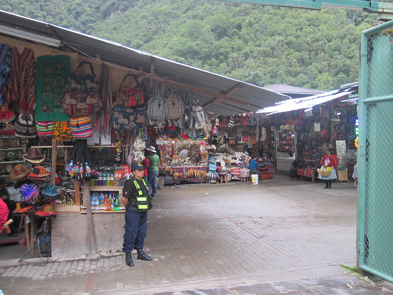 Aguas Calientes até Machu Picchu - Mercado
